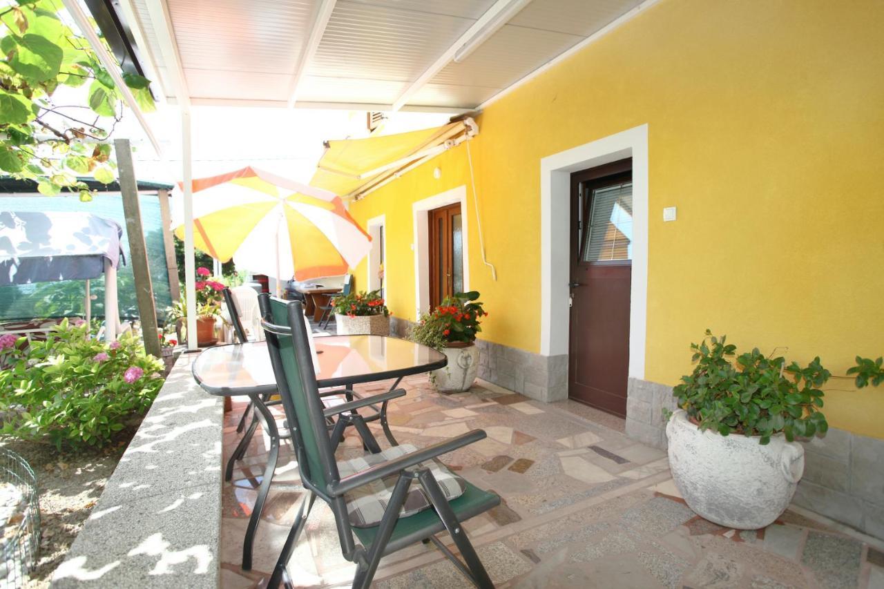Dino Studio And Room Apartments Portoroz Exterior photo