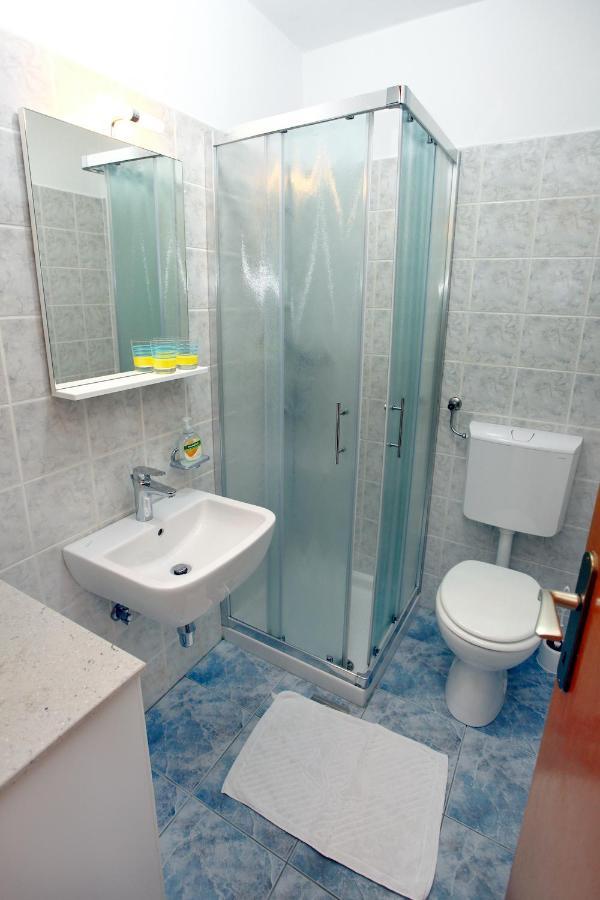 Dino Studio And Room Apartments Portoroz Exterior photo