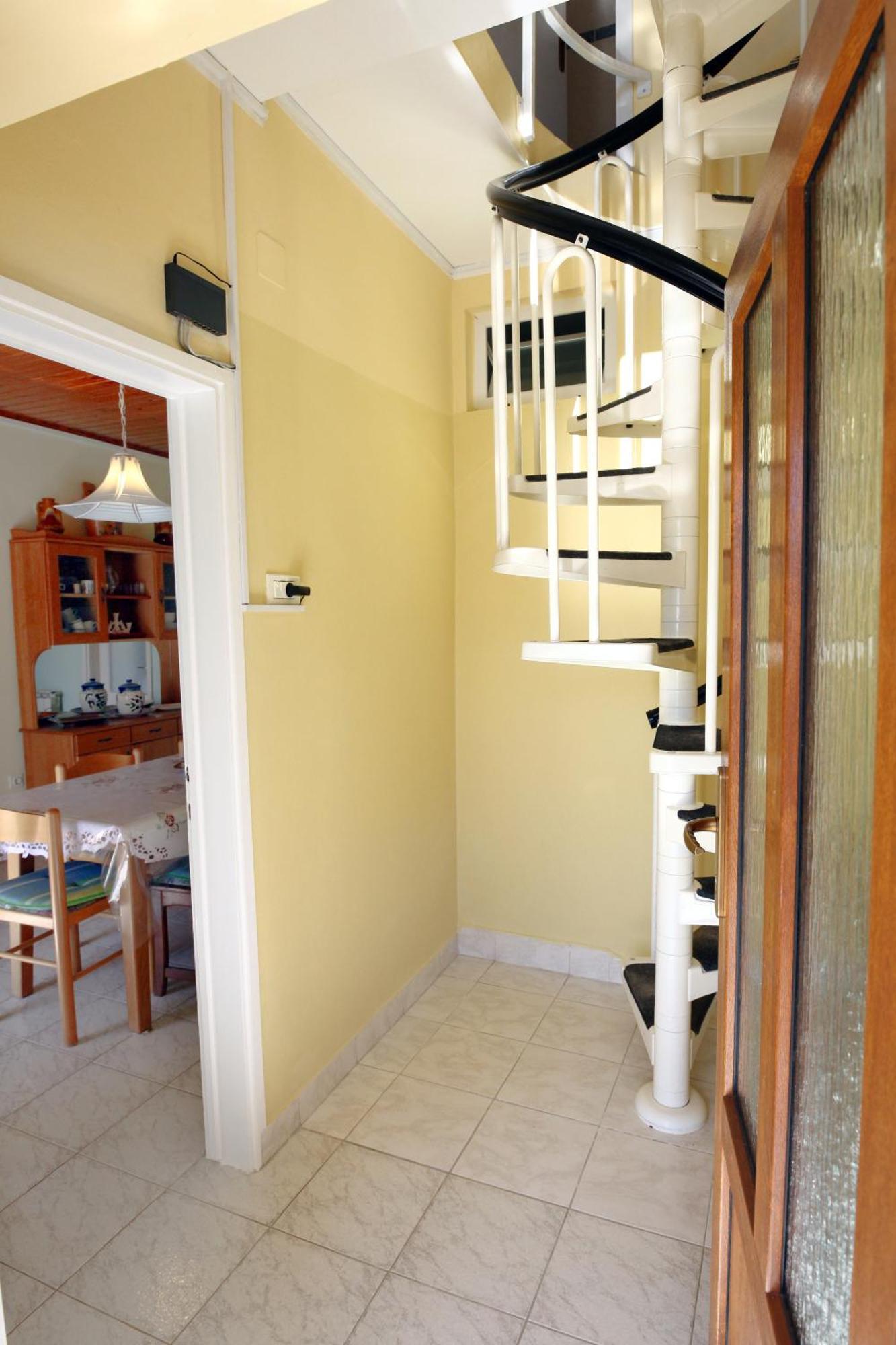 Dino Studio And Room Apartments Portoroz Exterior photo